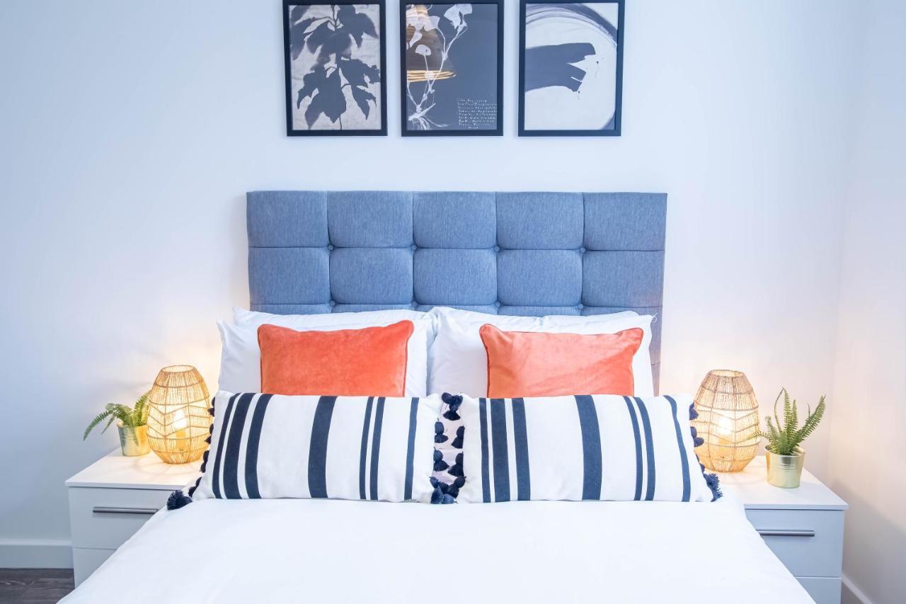 Luxury Apartments Available Next To Train Station - The Wallgate Apartments Wigan - Free Parking 外观 照片