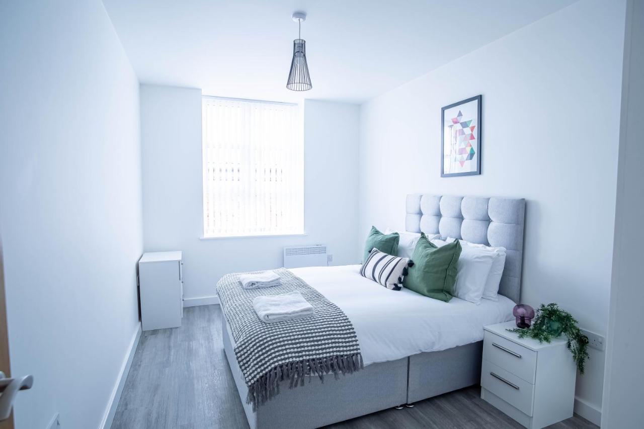 Luxury Apartments Available Next To Train Station - The Wallgate Apartments Wigan - Free Parking 外观 照片