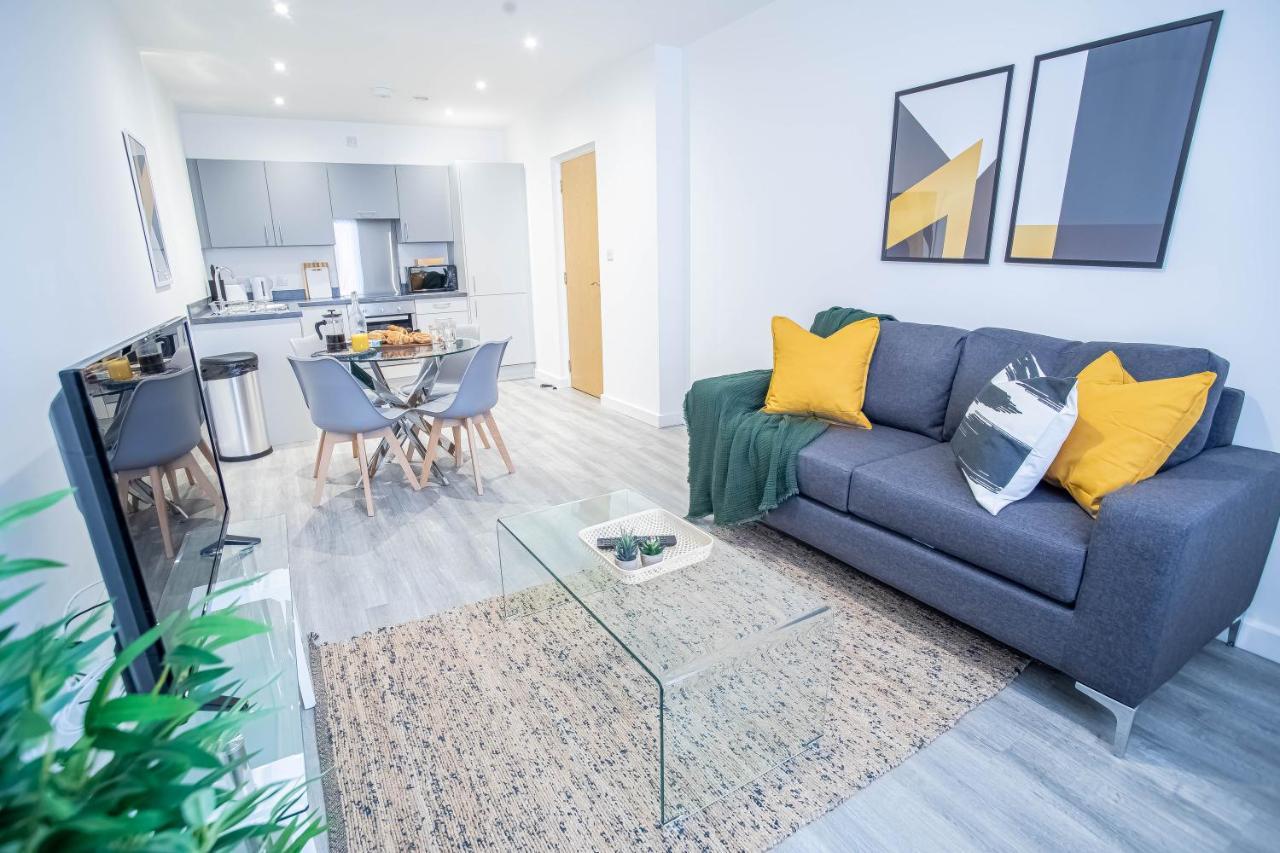 Luxury Apartments Available Next To Train Station - The Wallgate Apartments Wigan - Free Parking 外观 照片
