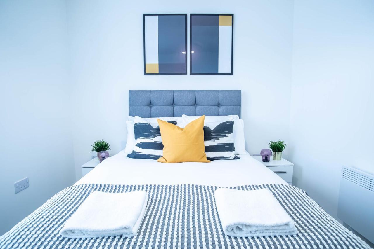 Luxury Apartments Available Next To Train Station - The Wallgate Apartments Wigan - Free Parking 外观 照片