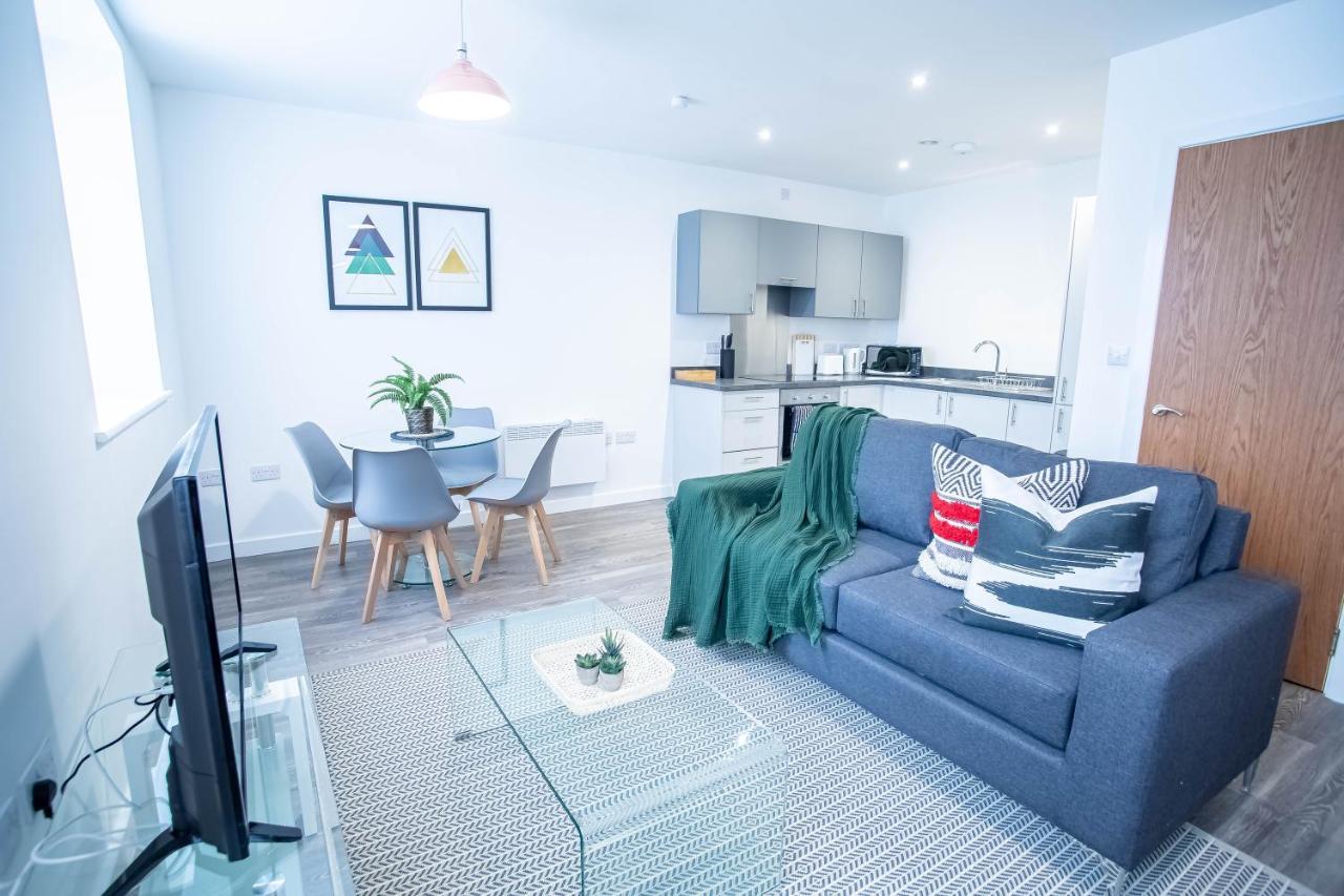 Luxury Apartments Available Next To Train Station - The Wallgate Apartments Wigan - Free Parking 外观 照片