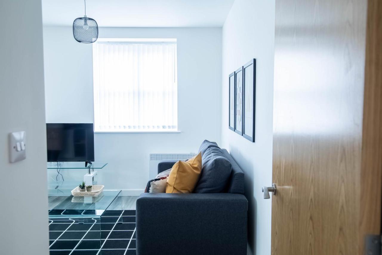 Luxury Apartments Available Next To Train Station - The Wallgate Apartments Wigan - Free Parking 外观 照片