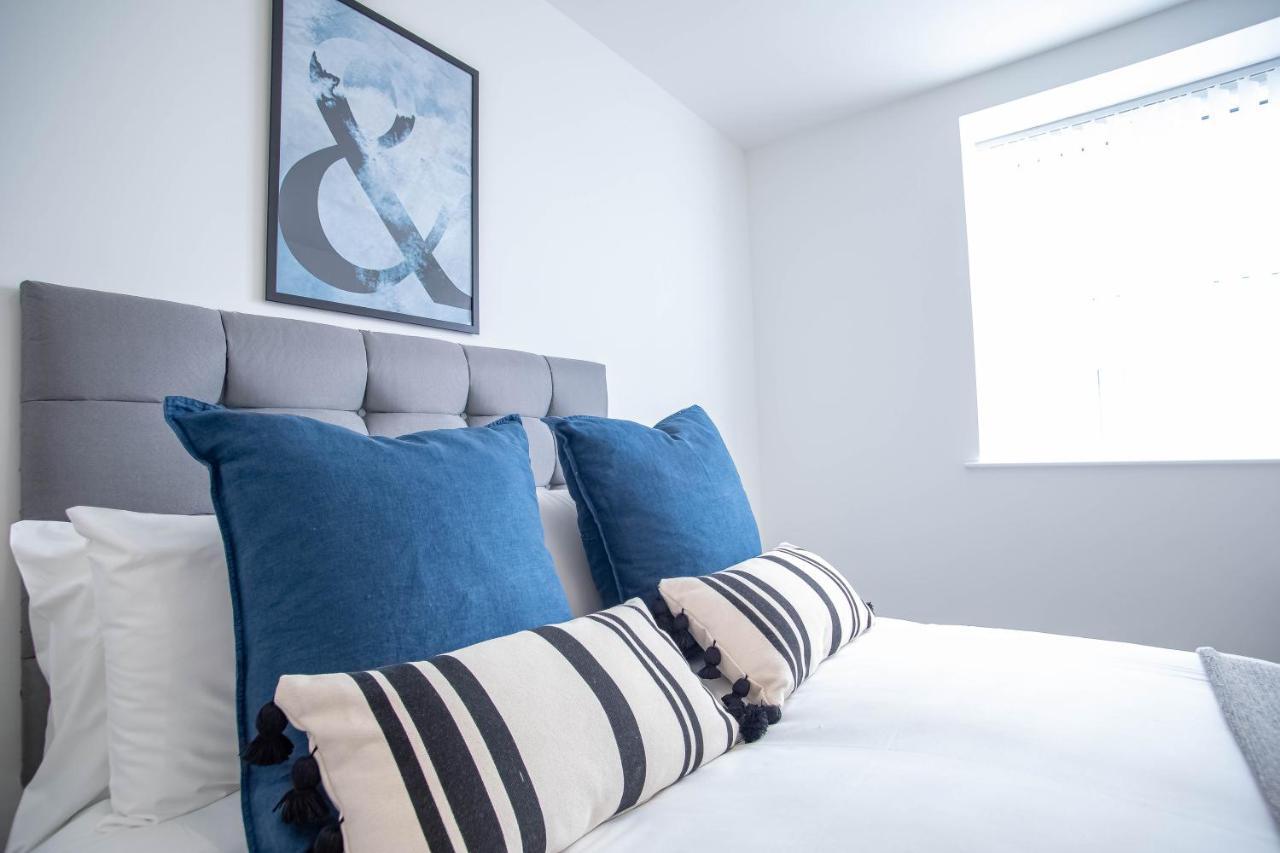 Luxury Apartments Available Next To Train Station - The Wallgate Apartments Wigan - Free Parking 外观 照片