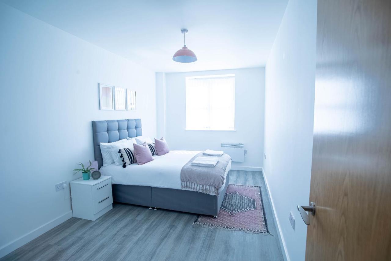 Luxury Apartments Available Next To Train Station - The Wallgate Apartments Wigan - Free Parking 外观 照片