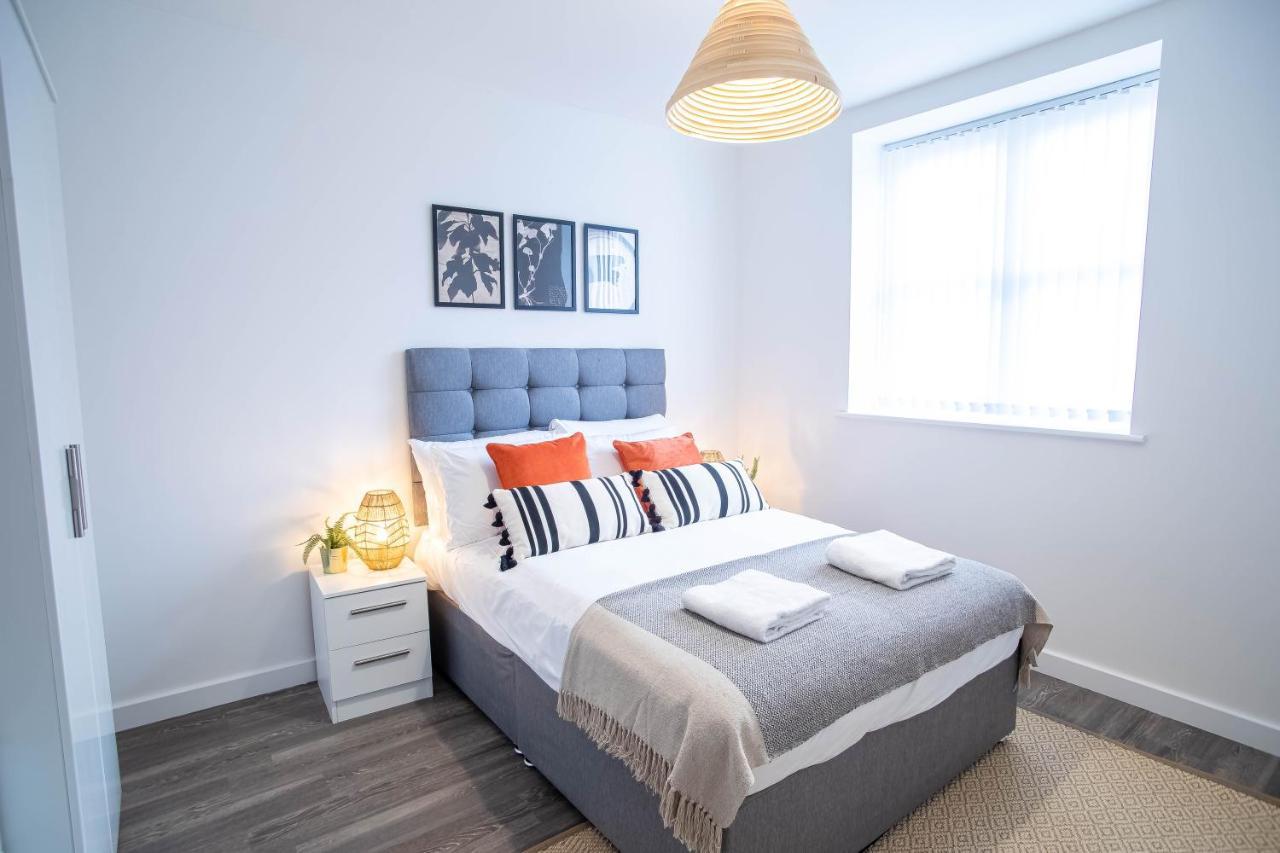 Luxury Apartments Available Next To Train Station - The Wallgate Apartments Wigan - Free Parking 外观 照片