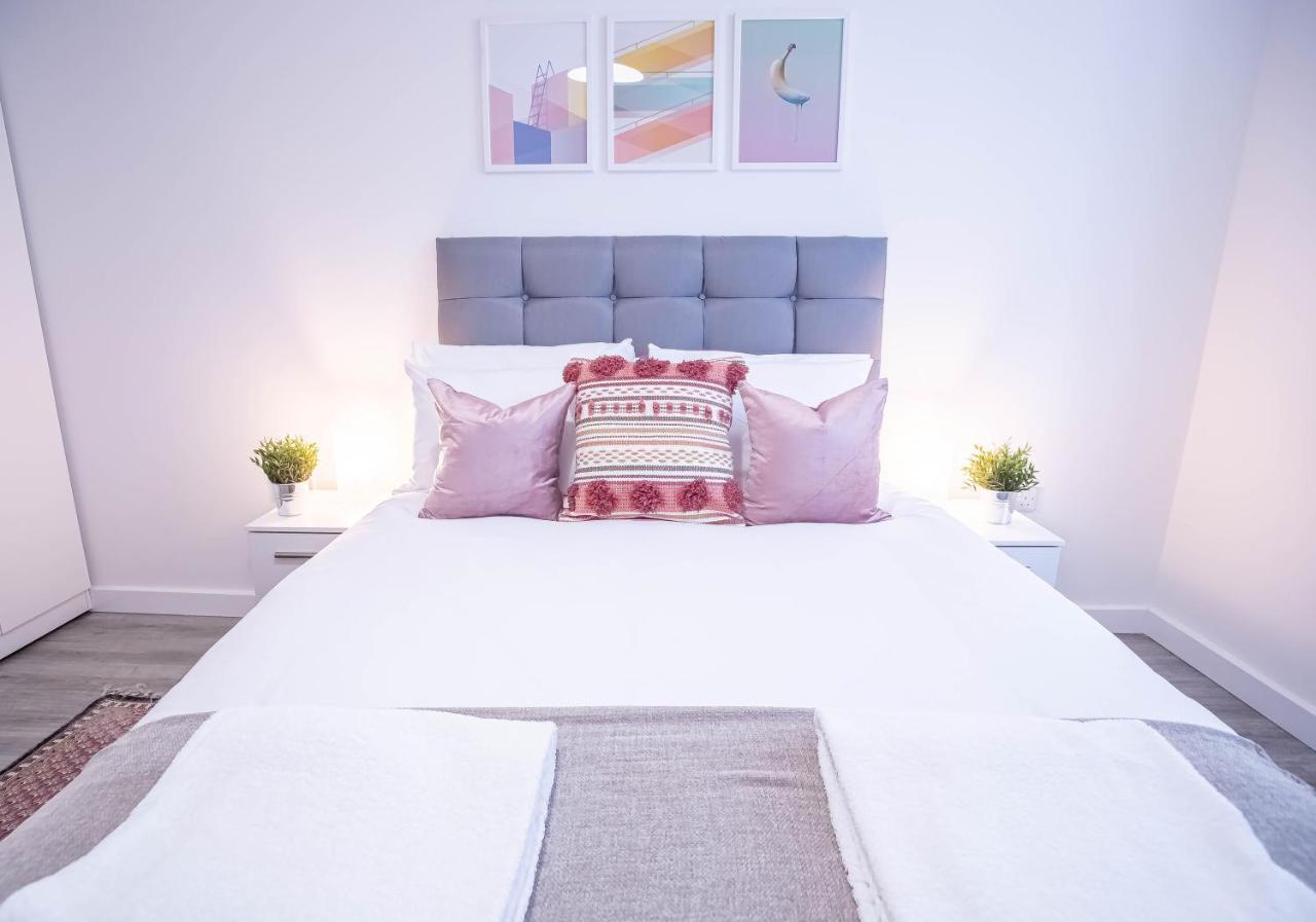 Luxury Apartments Available Next To Train Station - The Wallgate Apartments Wigan - Free Parking 外观 照片