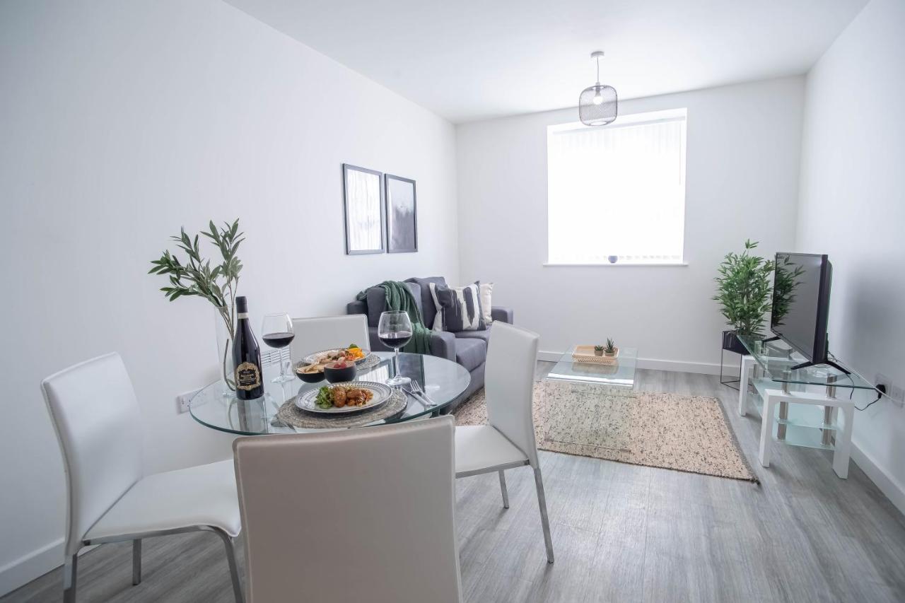 Luxury Apartments Available Next To Train Station - The Wallgate Apartments Wigan - Free Parking 外观 照片